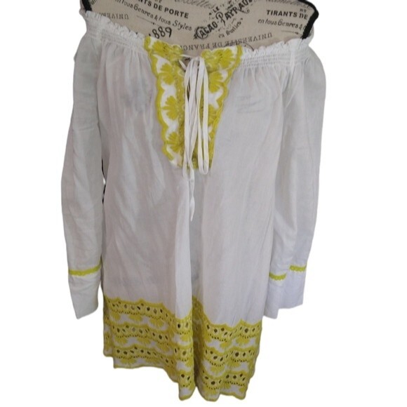 Inc international embroidered top size 6 boho cottage core peasant white - Picture 2 of 7